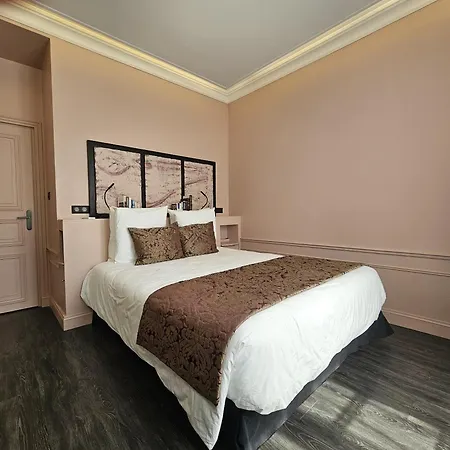 Hotel La Maison V.h., D'hotes 5*