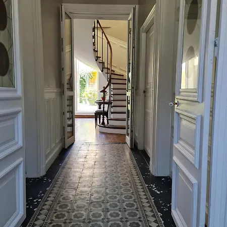 La Maison V.h., D'hotes Hotel 5*