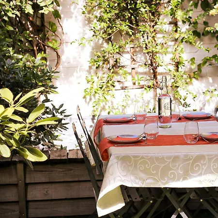 Hotel La Maison V.h., D'hotes