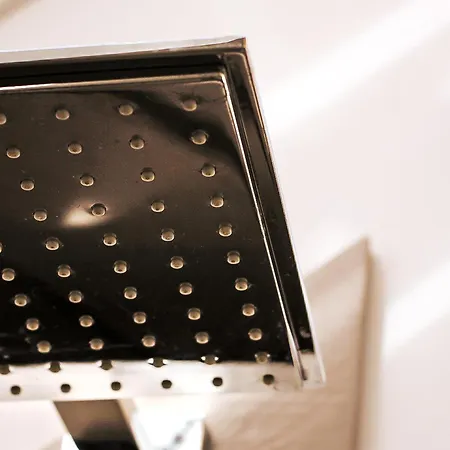 Hotel La Maison V.h., D'hotes 5*